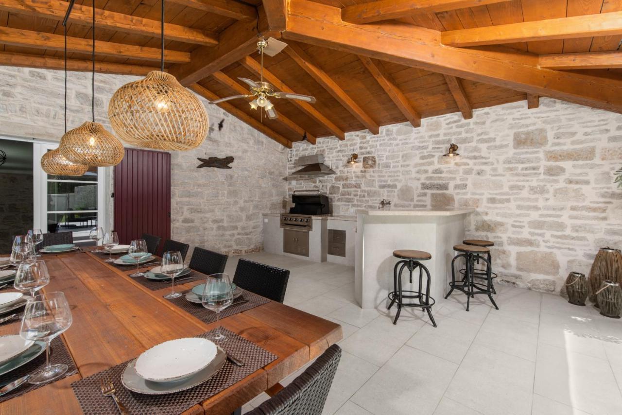 Istria Time - Nyma - Heated Pool Vila *